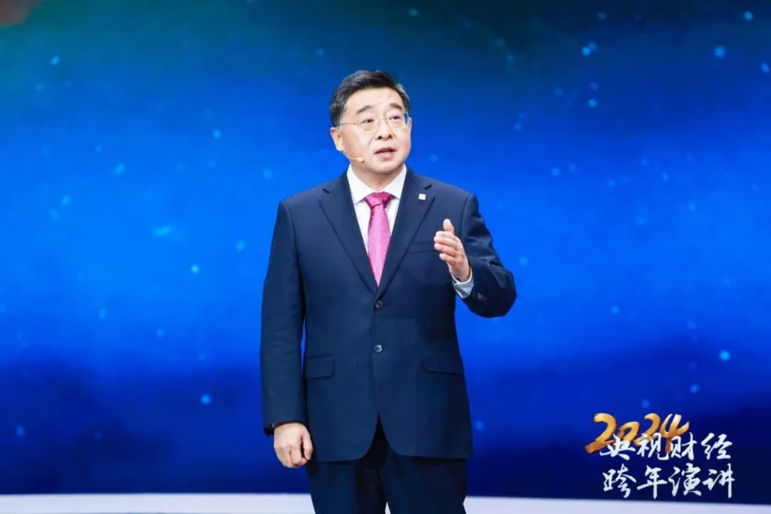 央视跨年演讲 | 杨东升：以一臂之力造福人类